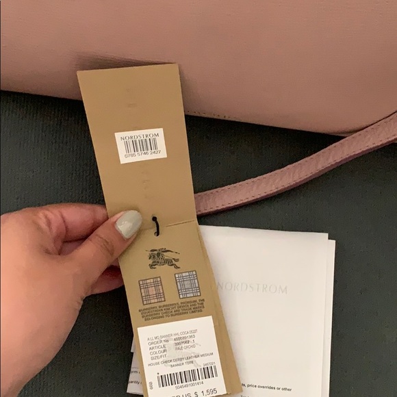 Burberry Banner leather tote - Picture 6 of 16